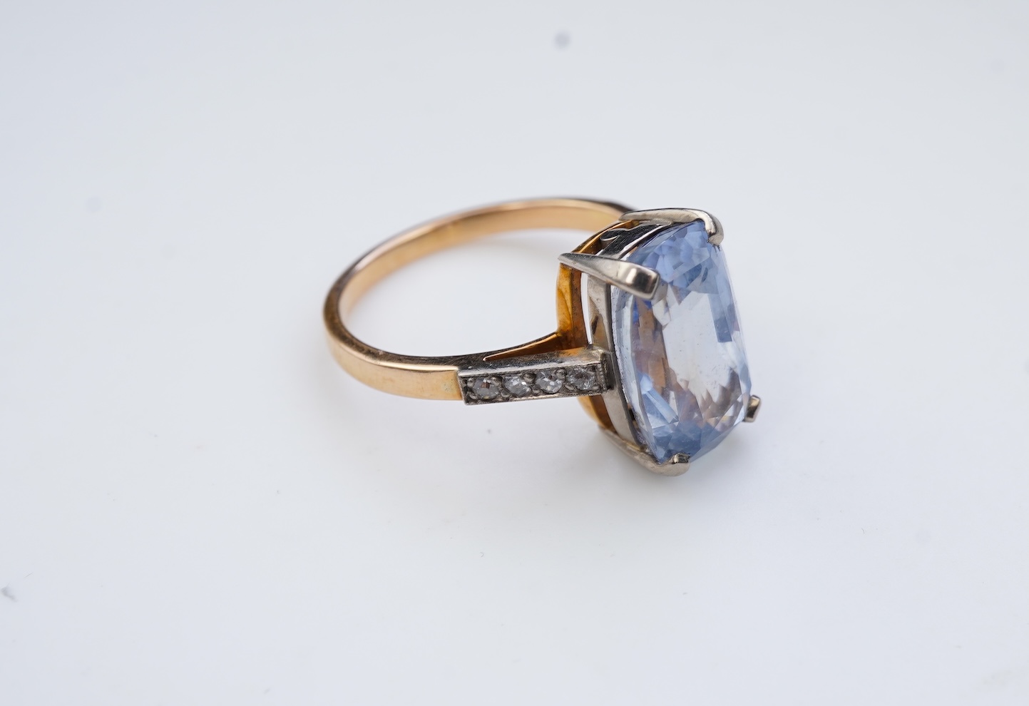 A sapphire and diamond ring, France, first half 20th century